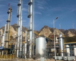 120万方/天焦炉气制LNG副产合成氨装置成功出液